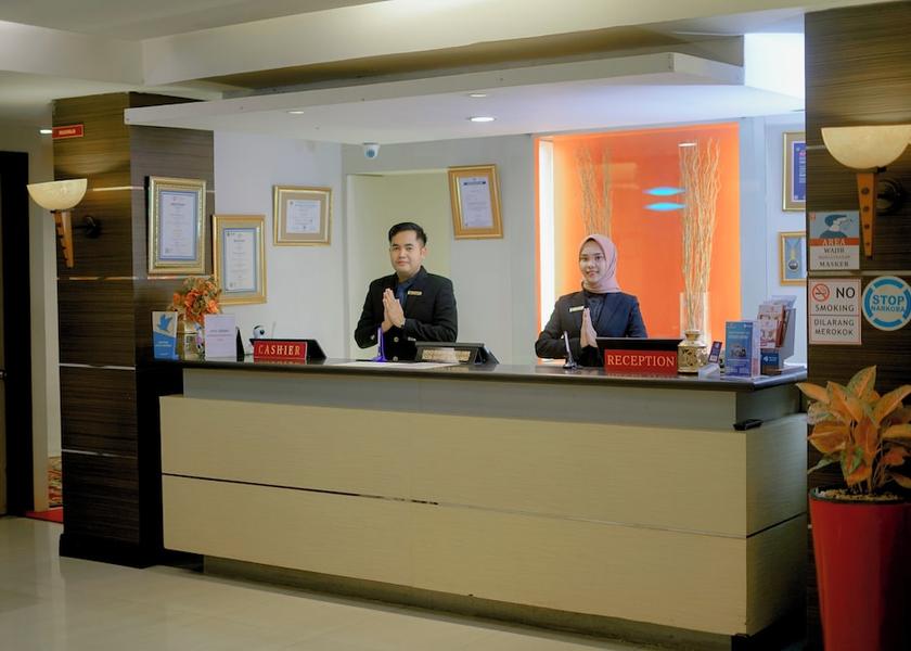 West Sumatra Padang Reception