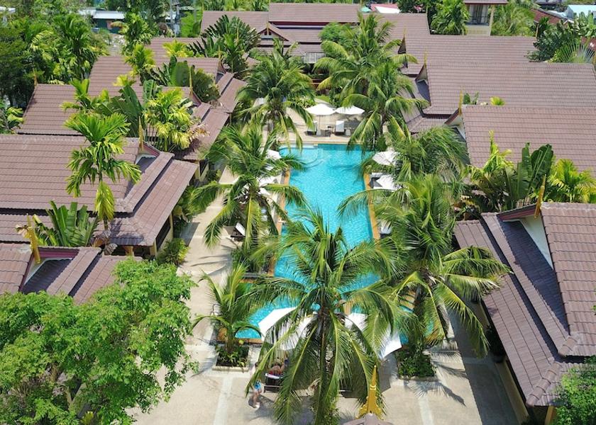 Phuket Rawai Exterior Detail