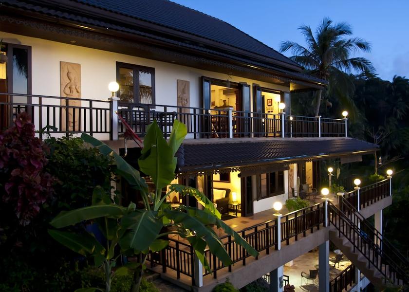 Surat Thani Koh Tao Facade