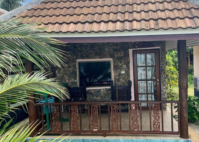 Surat Thani Province Ko Pha-ngan Living area