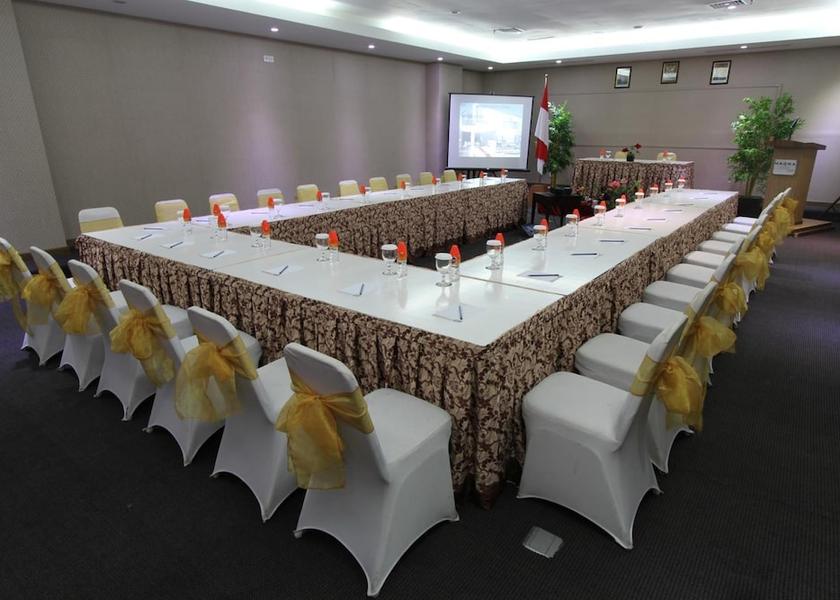 Gorontalo Gorontalo Meeting facility