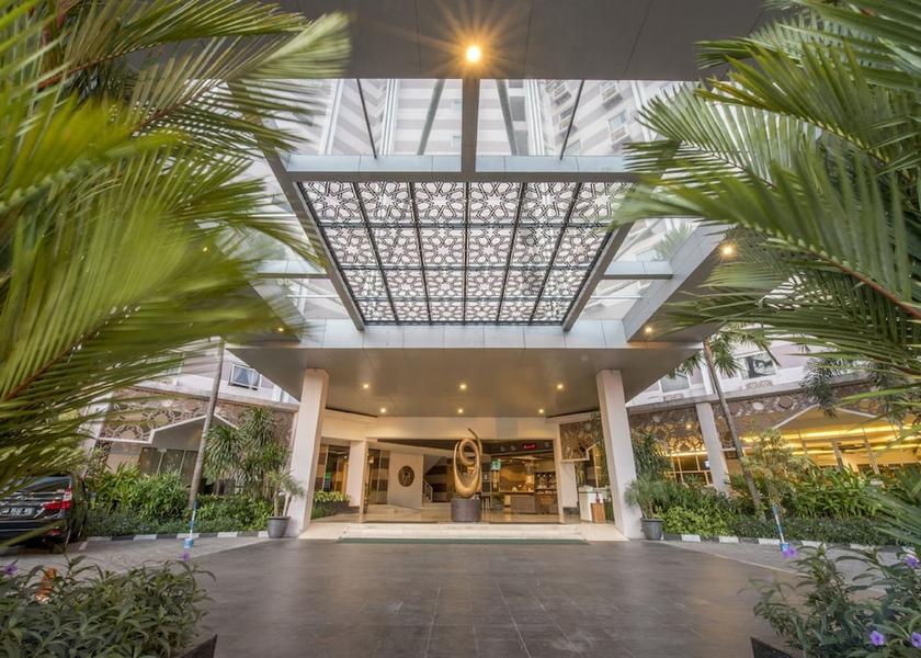 Central Java Colomadu Front of property