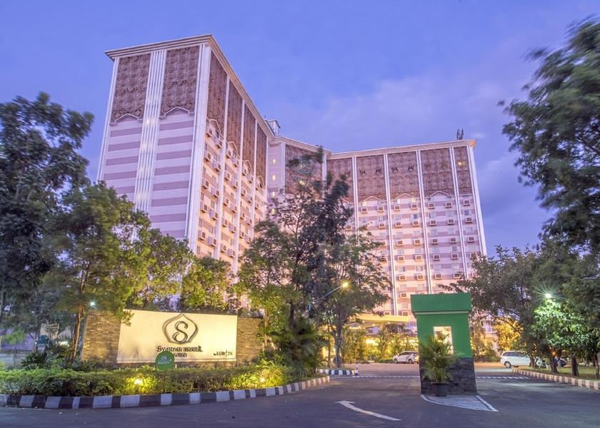 Central Java Colomadu Exterior