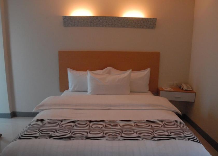  Medan Room