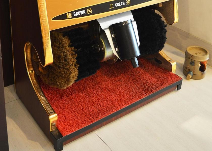  Medan Interior Entrance