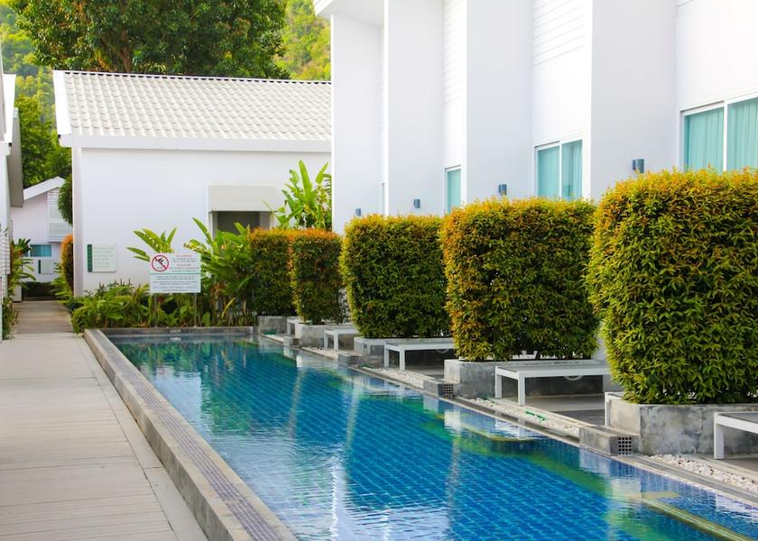 Phuket Karon Exterior Detail