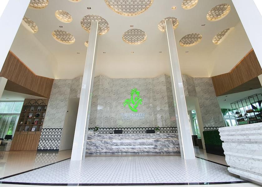 Phuket Karon Lobby