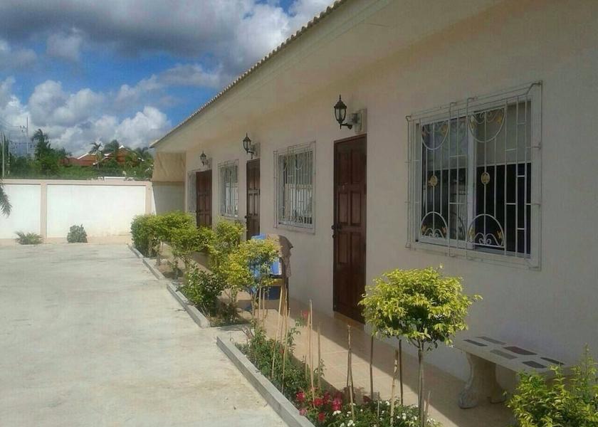 Chonburi Province Sattahip Exterior Detail