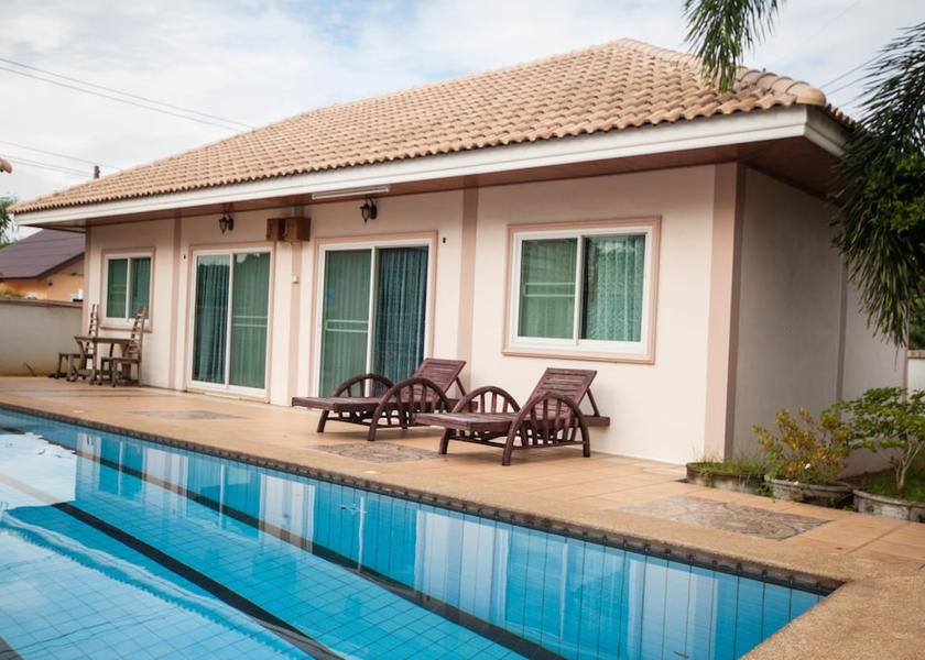 Chonburi Province Sattahip Exterior Detail