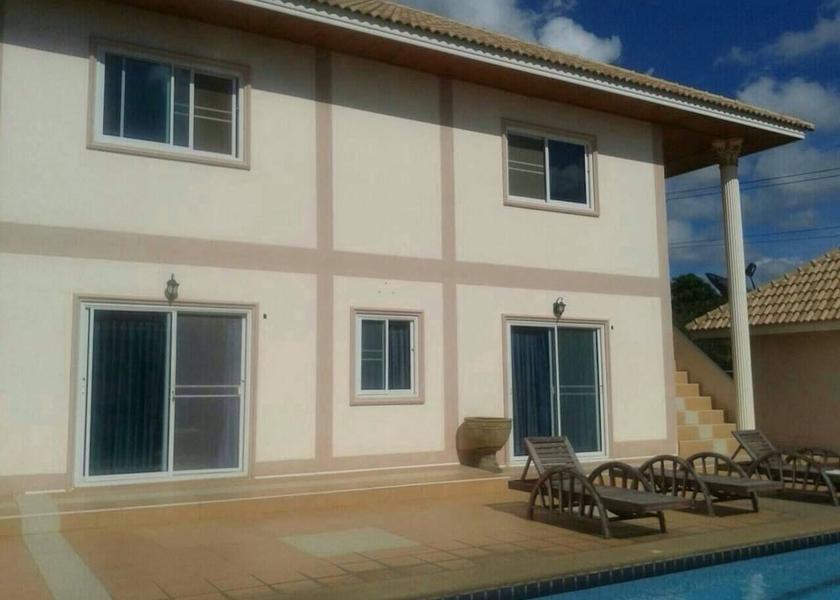 Chonburi Province Sattahip Exterior Detail