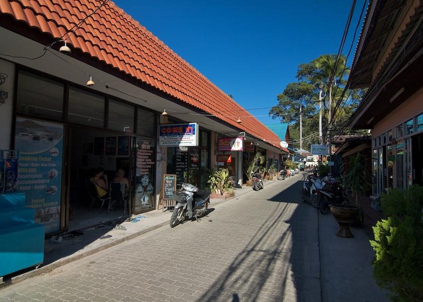 Surat Thani Koh Tao Exterior Detail