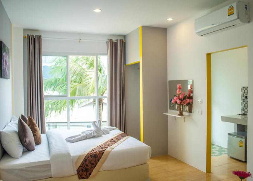 Phuket Province Choeng Thale Room
