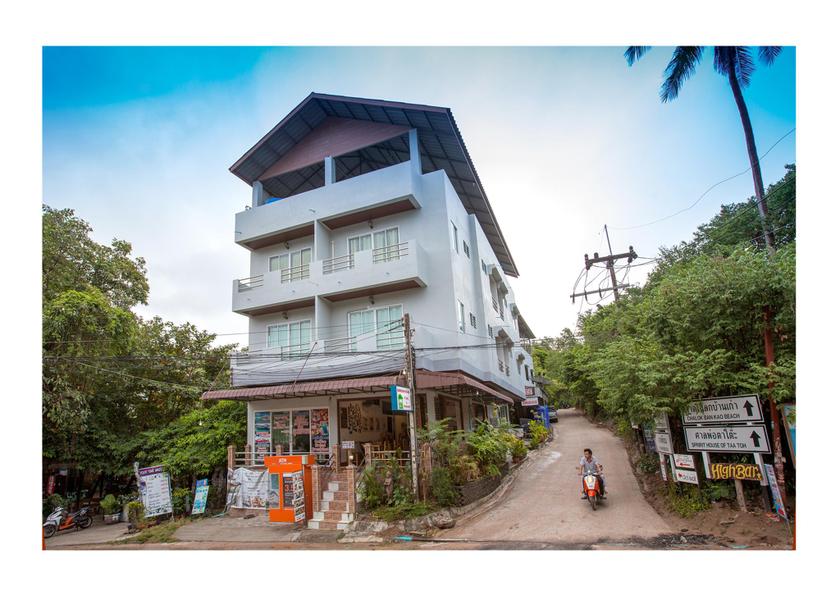 Surat Thani Province Koh Tao Exterior view