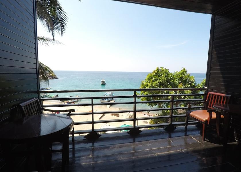 Surat Thani Koh Tao Facade