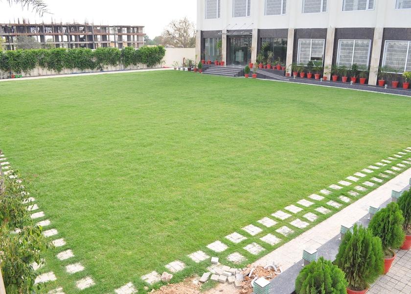 Uttar Pradesh Vrindavan Garden