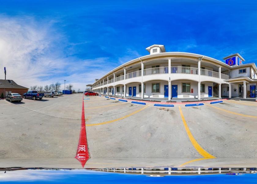 Texas Rhome Exterior Detail