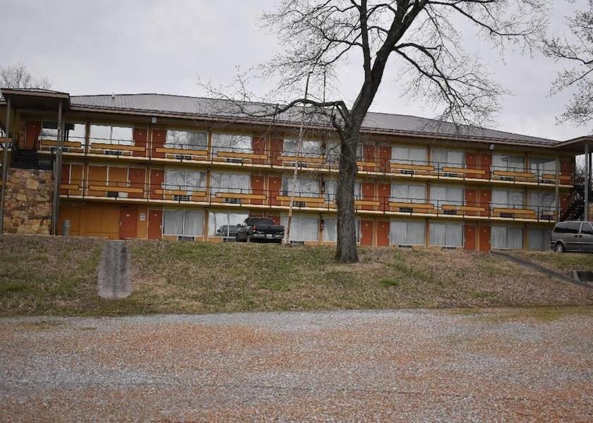 Kentucky Gilbertsville Exterior Detail