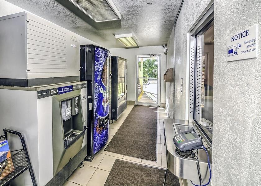 Colorado Colorado Springs Laundry Room