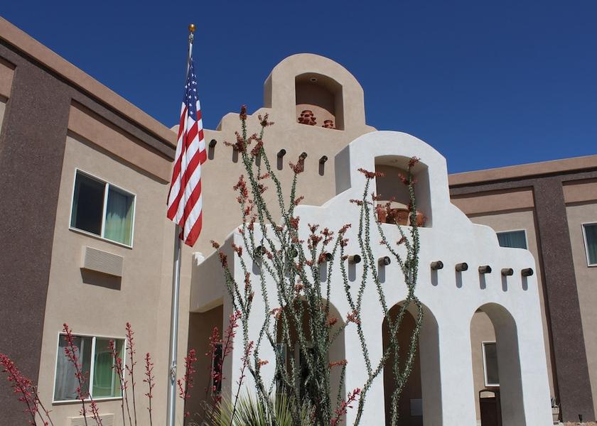 California Alpine Exterior Detail
