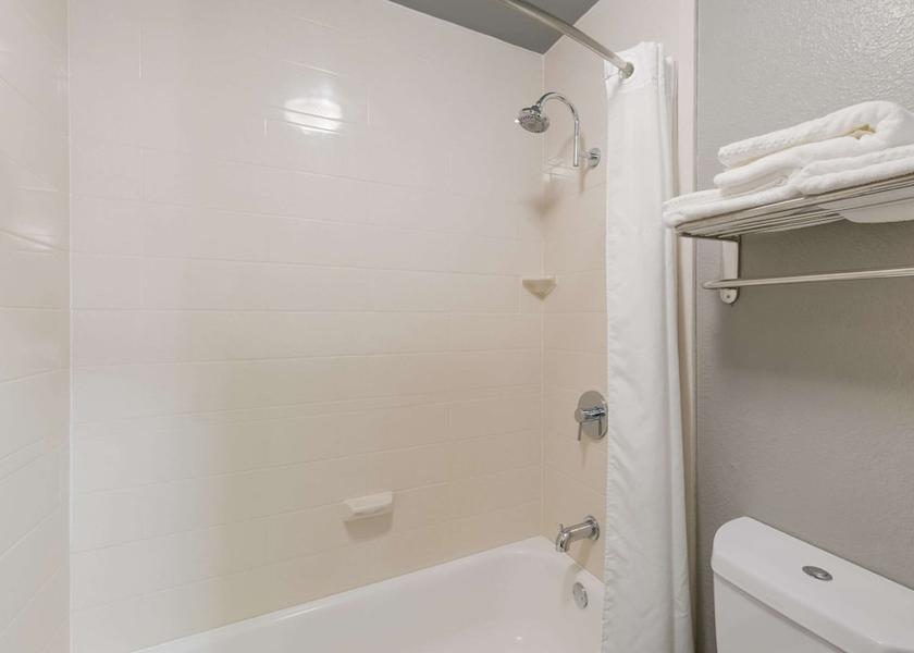 California Alpine Room