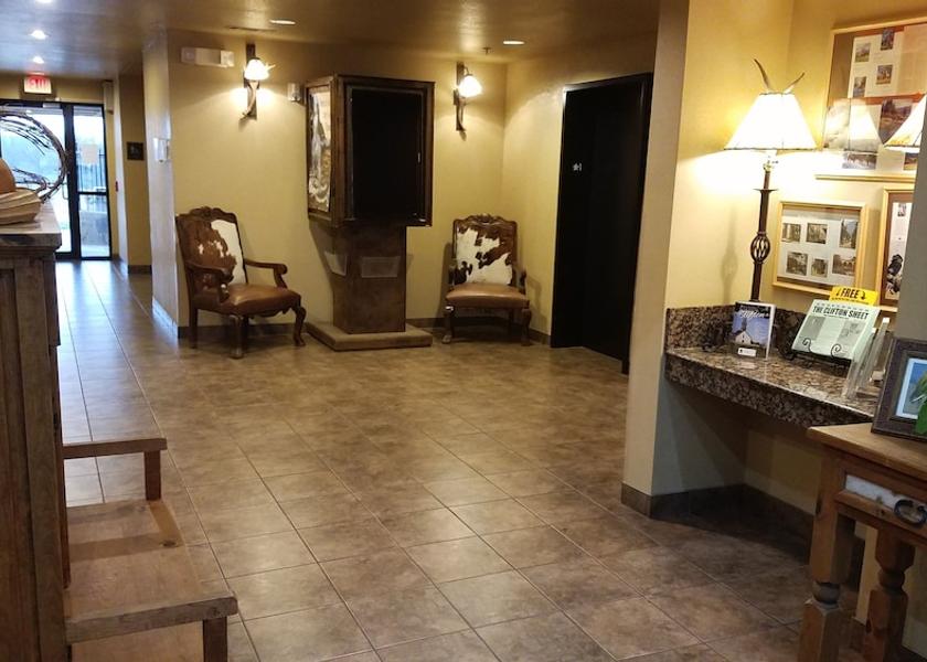 Texas Clifton Interior Entrance