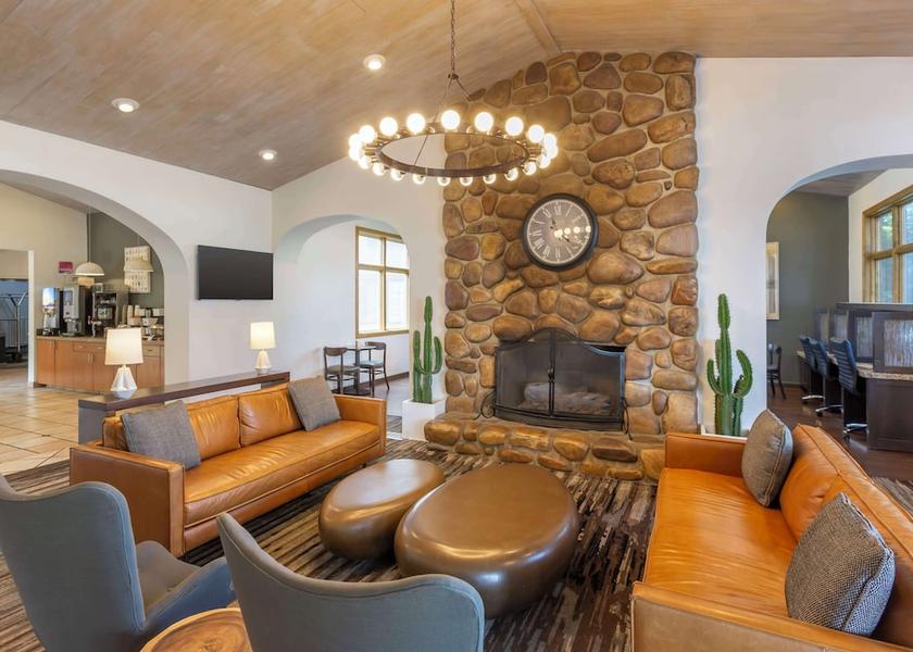 Utah North Salt Lake Lobby