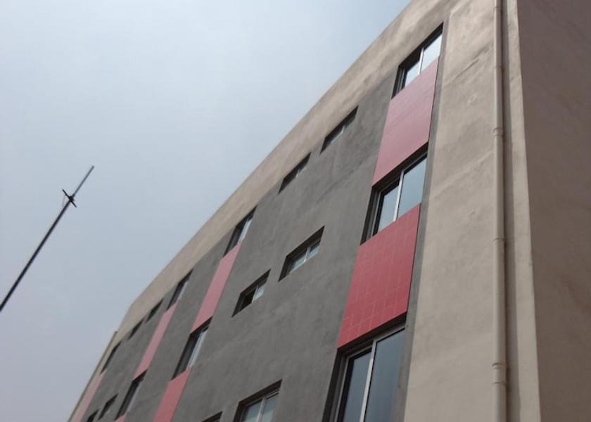  Luanda Exterior Detail