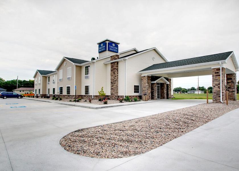 Nebraska Schuyler Exterior Detail