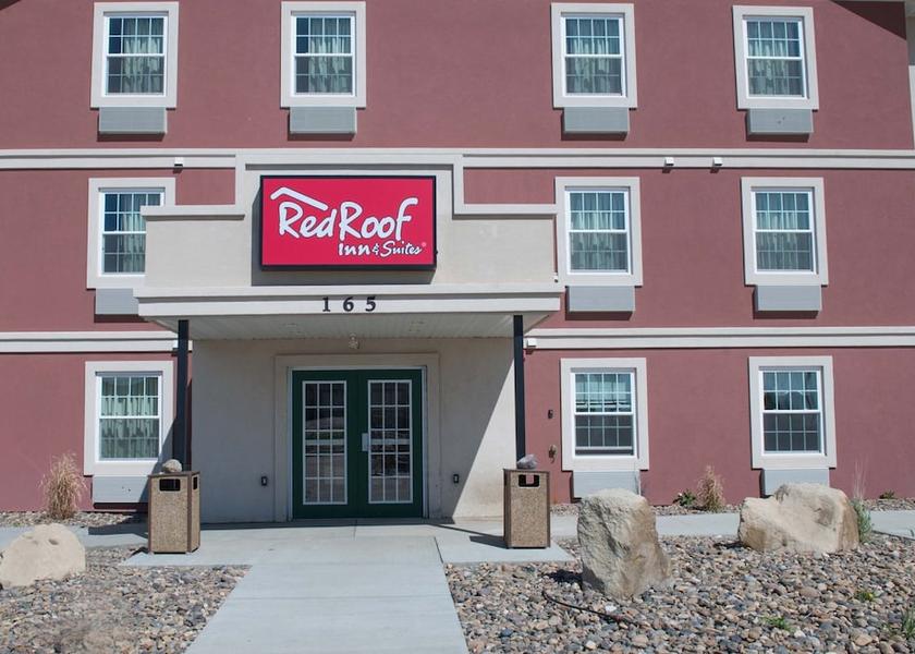 North Dakota Dickinson Exterior Detail