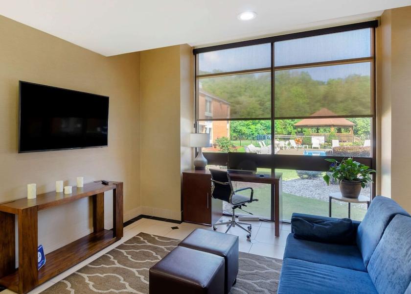 Virginia Bluefield Lobby