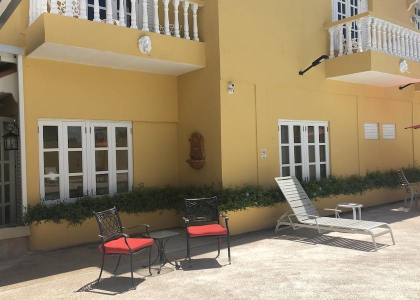  Carolina Terrace/patio