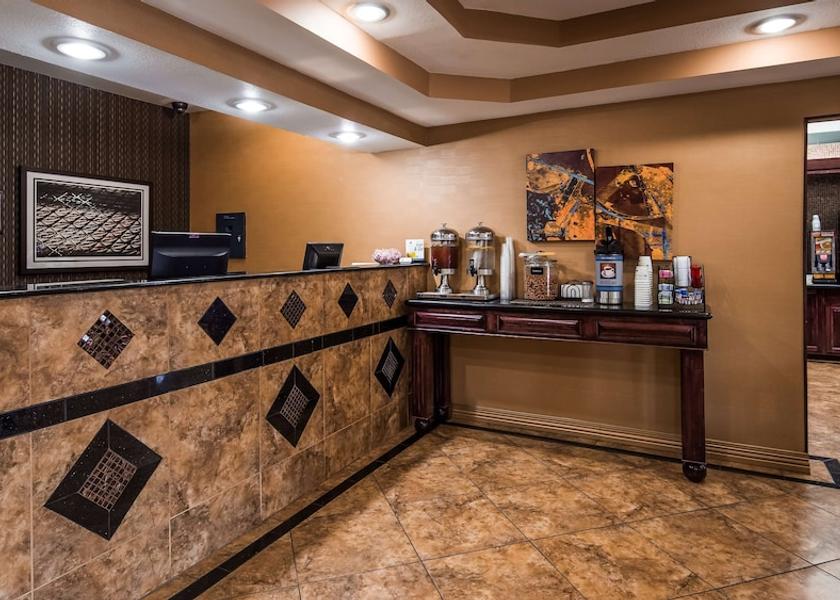 Kansas Manhattan Lobby