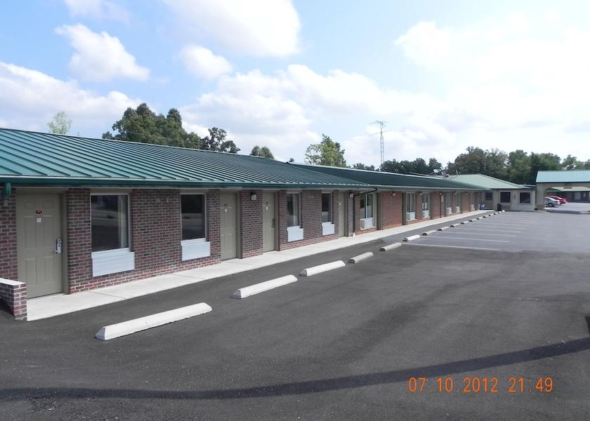 Kentucky Kuttawa Exterior Detail