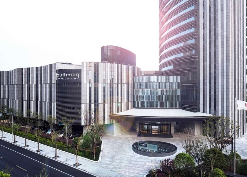  Shanghai Exterior Detail