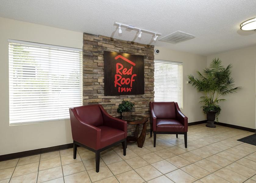 Florida De Funiak Springs Lobby
