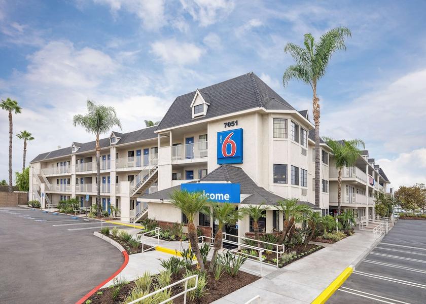 California Buena Park Front of property
