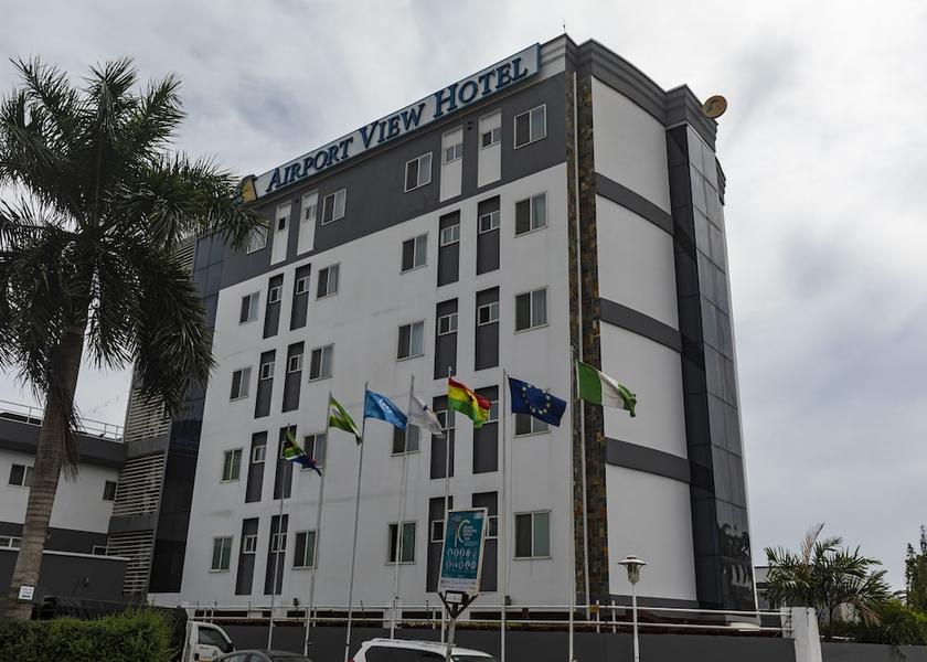  Accra Exterior