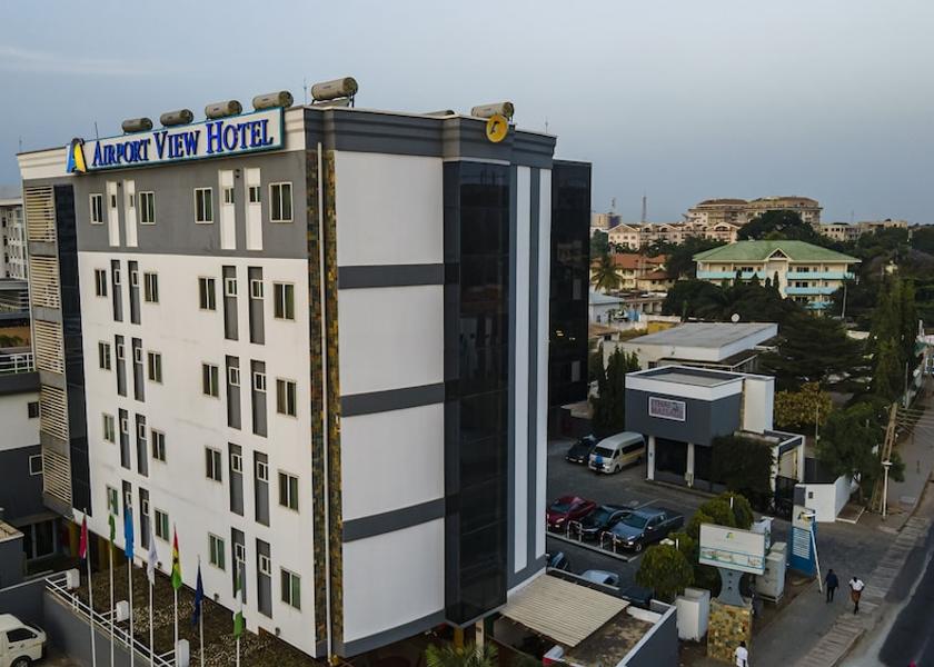  Accra Exterior