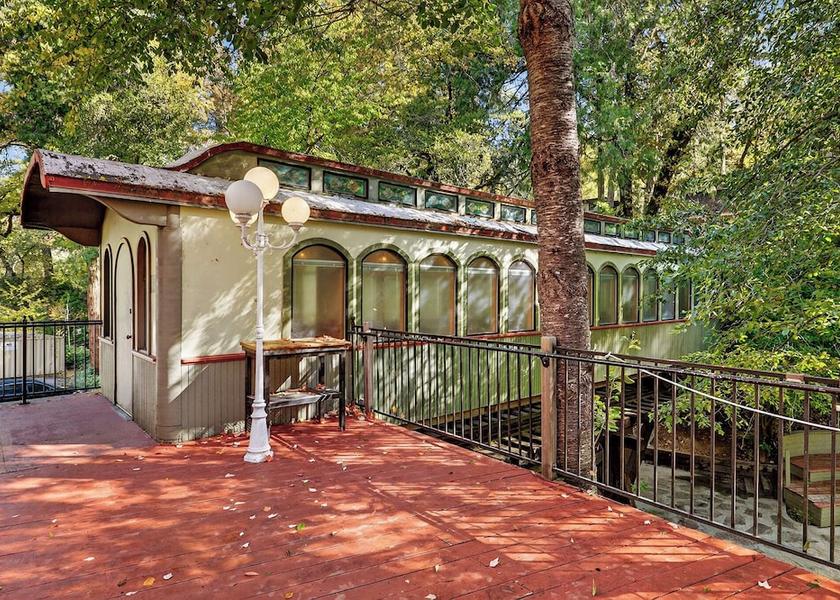 California Nevada City Exterior Detail