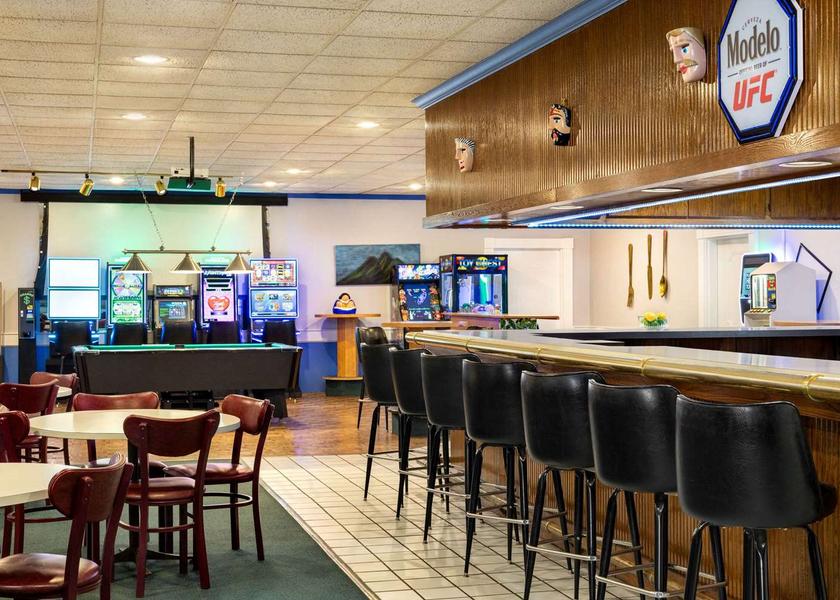 Wisconsin Richland Center BarLounge