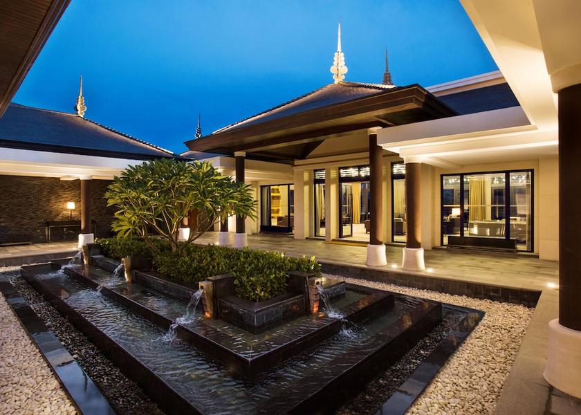 Hainan Lingshui Exterior