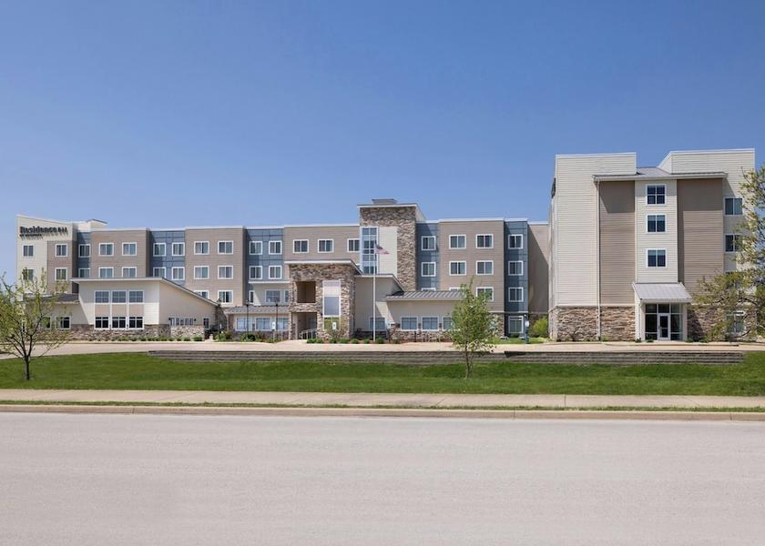 Illinois Champaign Exterior Detail