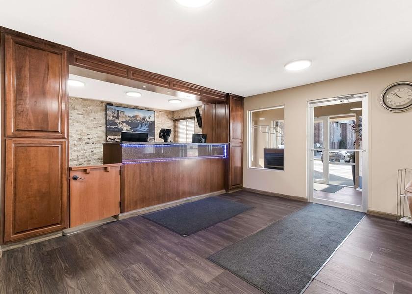 South Dakota Sioux Falls Lobby