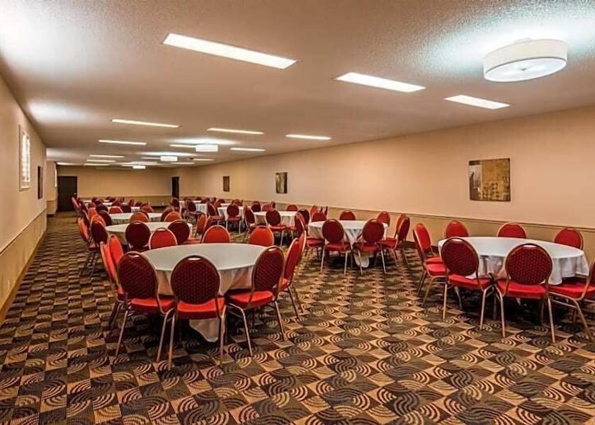Nebraska Omaha Meeting Room