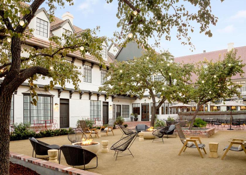 California Solvang Hotel Exterior