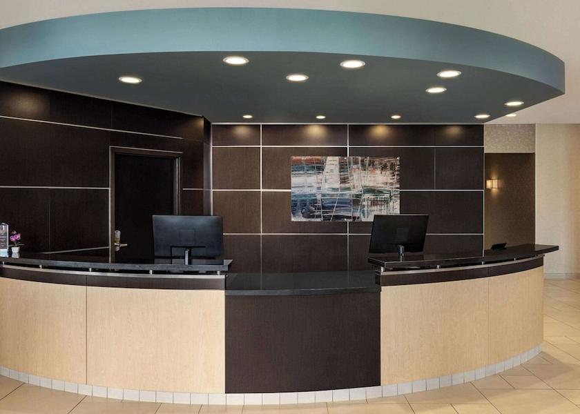 Colorado Avon Lobby