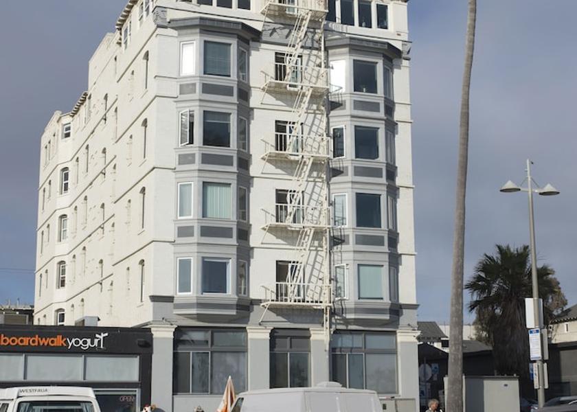 California Venice Facade