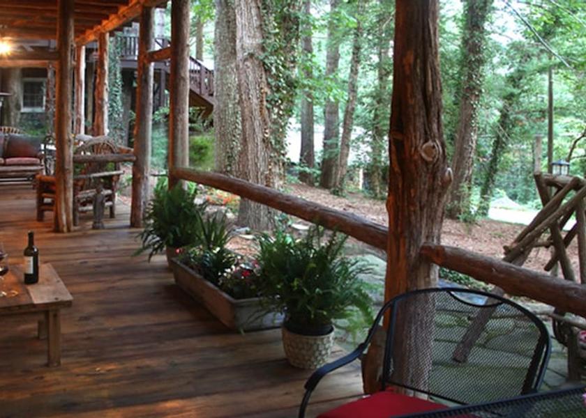 Georgia Lakemont Porch