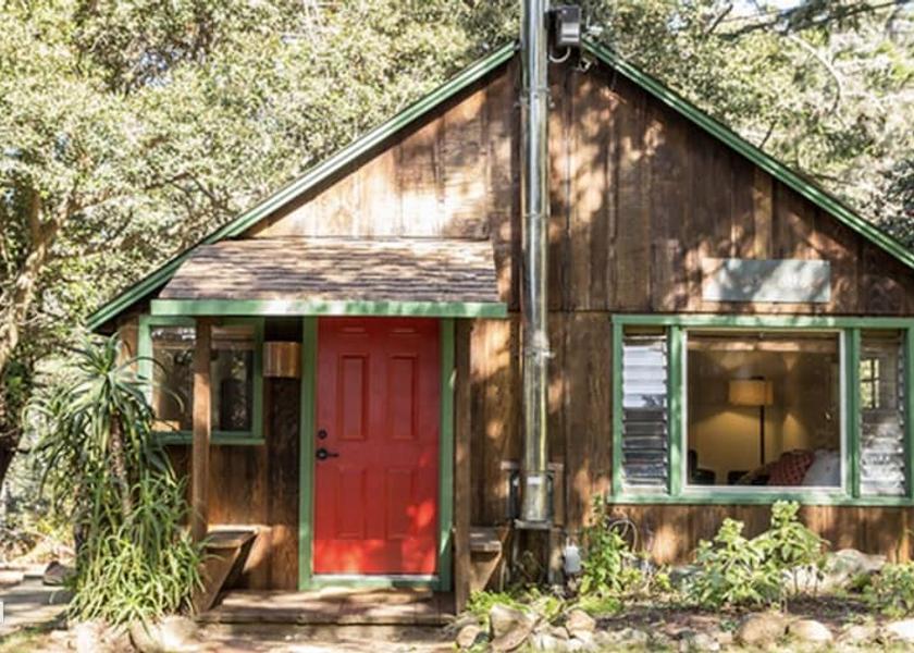California Little River Facade