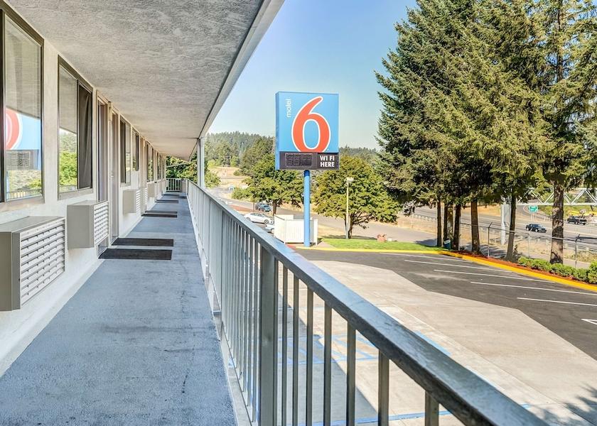 Oregon Eugene Exterior Detail